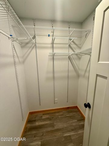 811 S Wood Street, Neosho, MO 64850