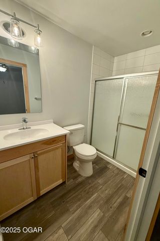 811 S Wood Street, Neosho, MO 64850