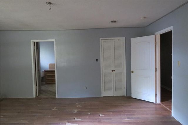 380 Keeland Dr, New Waverly, TX 77538