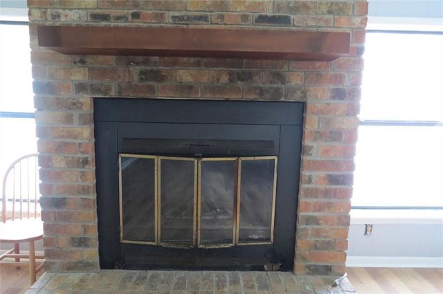 380 Keeland Dr, New Waverly, TX 77538