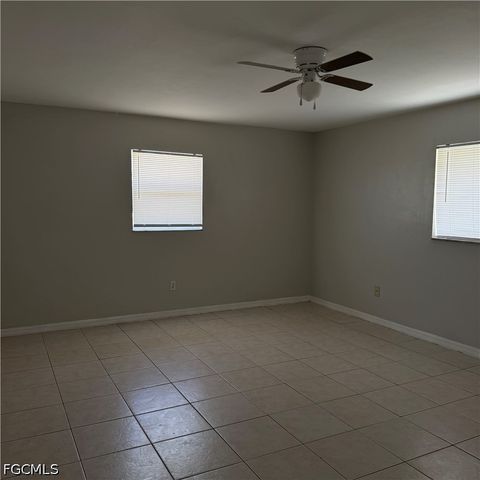 5105 30th ST SW, Lehigh Acres, FL 33973