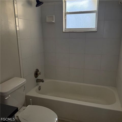 5105 30th ST SW, Lehigh Acres, FL 33973