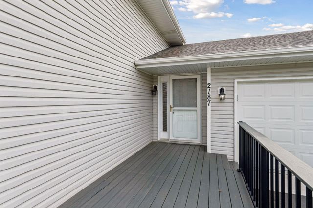 2187 Grimm Road, Chaska, MN 55318