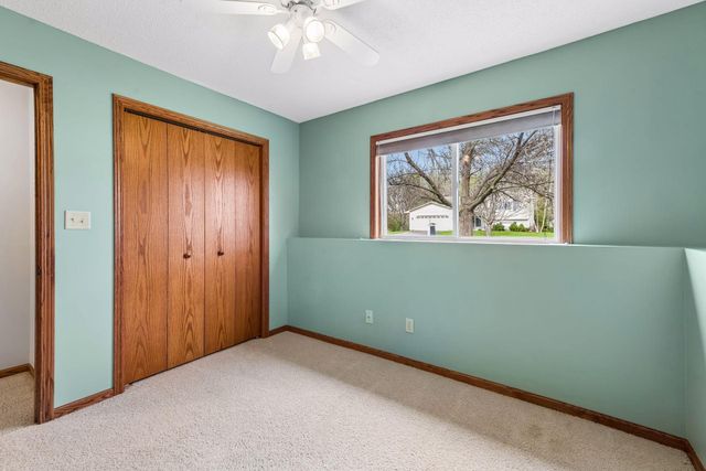 2187 Grimm Road, Chaska, MN 55318