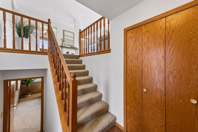2187 Grimm Road, Chaska, MN 55318
