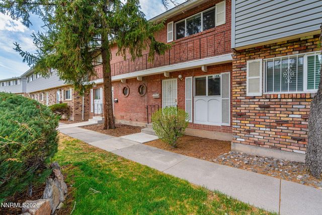 28 Smithridge Park, Reno, NV 89502