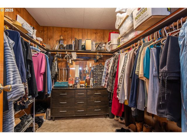 7840 GARDEN VALLEY Rd, Roseburg, OR 97471