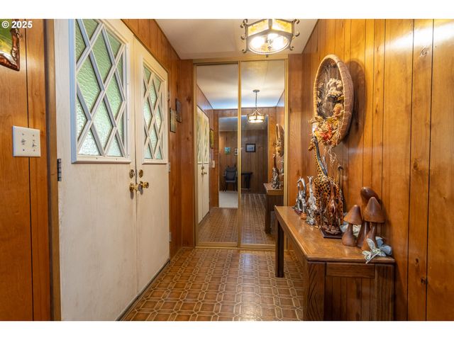 7840 GARDEN VALLEY Rd, Roseburg, OR 97471