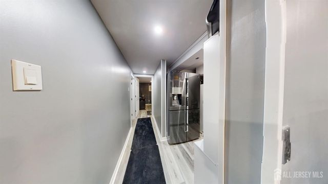 4 Meade Court, Piscataway, NJ 08854