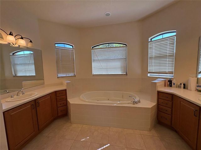 898 SAN RAPHAEL STREET, Poinciana, FL 34759