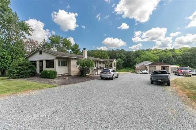 3275 Hills Church Road, Murrysville, PA 15632