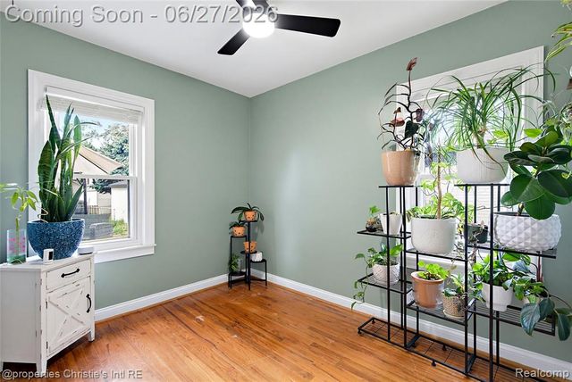 22436 Furton Street, Saint Clair Shores, MI 48082