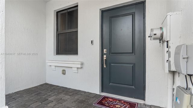 13410 SW 287th Ter, Homestead, FL 33033