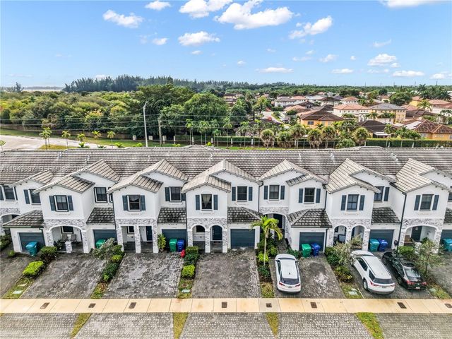 13410 SW 287th Ter, Homestead, FL 33033