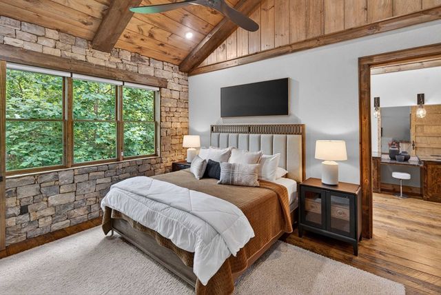361 Bluebird Lane, Blue Ridge, GA 30513