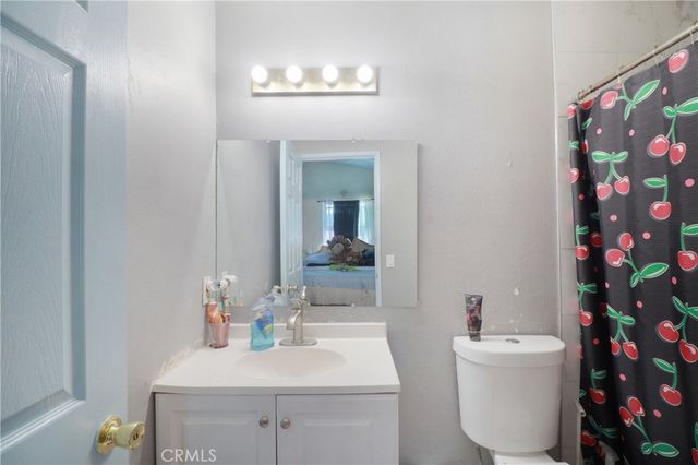 5242 La Salle, Riverside, CA 92505
