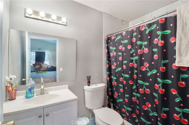 5242 La Salle, Riverside, CA 92505