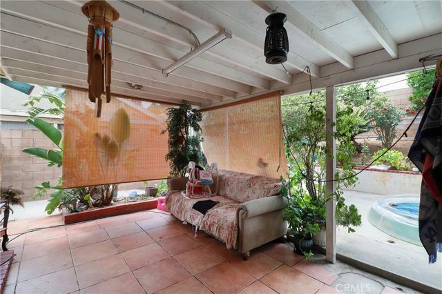 5242 La Salle, Riverside, CA 92505