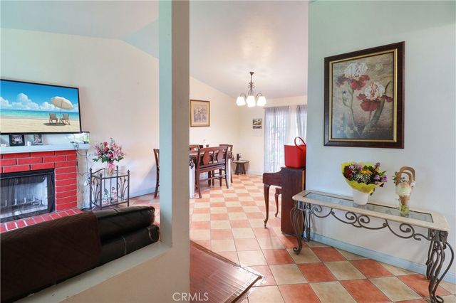 5242 La Salle, Riverside, CA 92505