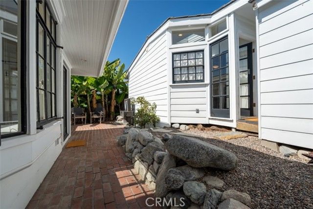 500 Mountain Road, Laguna Beach, CA 92651