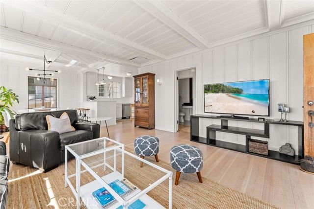 500 Mountain Road, Laguna Beach, CA 92651