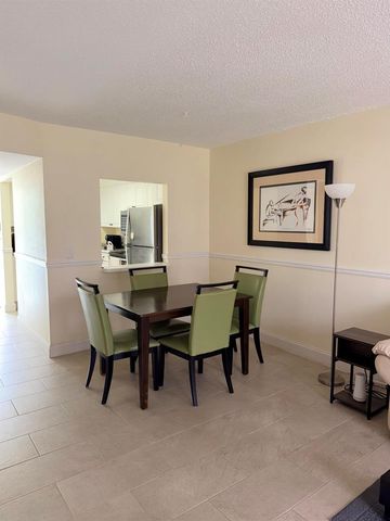 1630 Embassy Drive 104, West Palm Beach, FL 33401