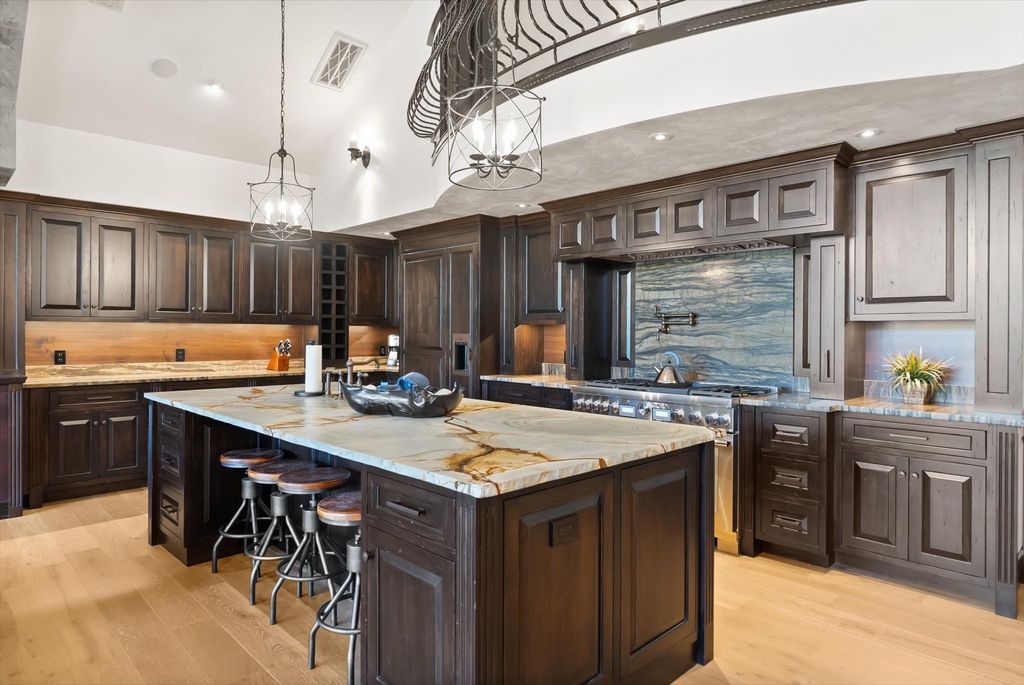 10 Bear Dance Village, Bigfork, MT 59911 photo 24