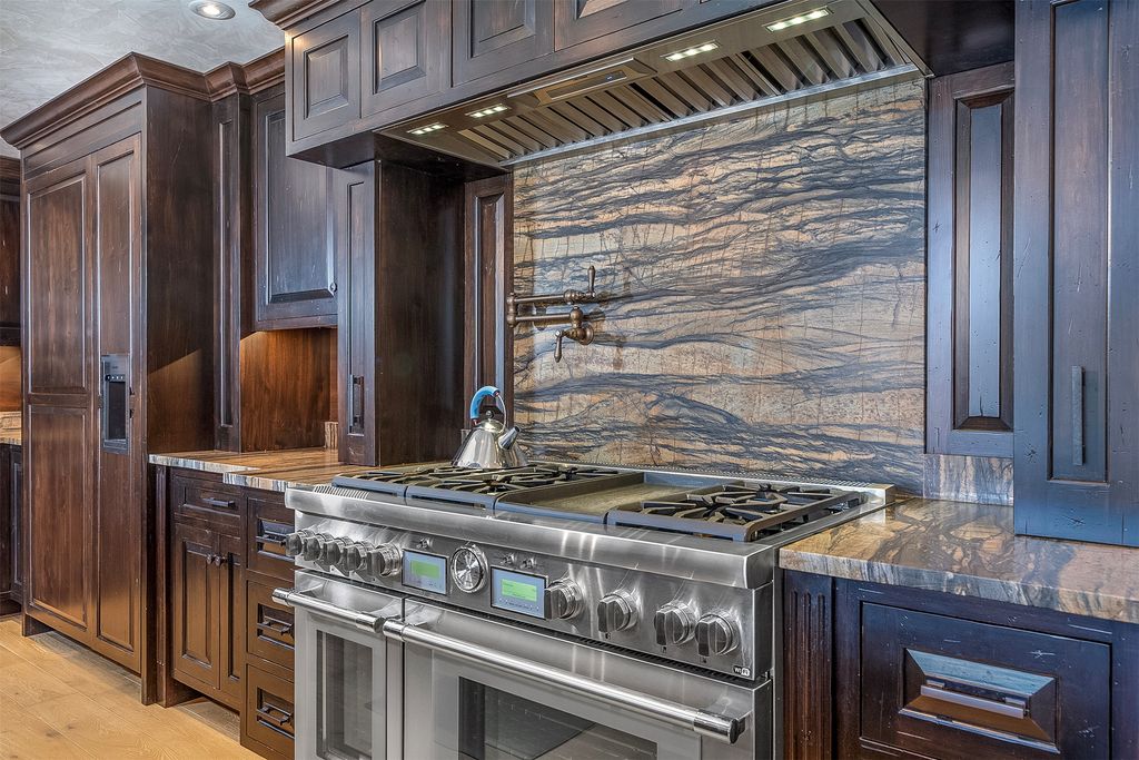 10 Bear Dance Village, Bigfork, MT 59911 photo 25