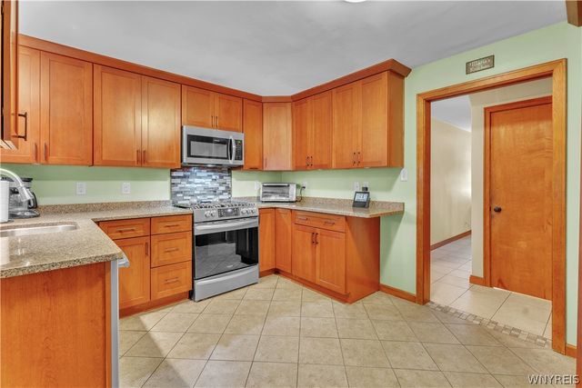 111 Marjann Terrace, Tonawanda, NY 14223