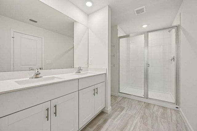 587 Salisbury Circle, Fort Pierce, FL 34982