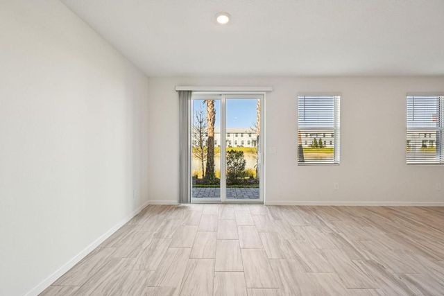 587 Salisbury Circle, Fort Pierce, FL 34982