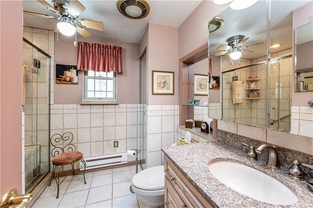 2037 RIDGE RD, Penn Twp, PA 15644