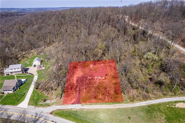 2037 RIDGE RD, Penn Twp, PA 15644
