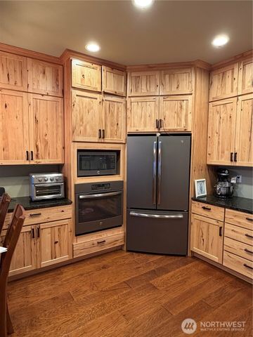 9660 Nahahum Canyon Road, Cashmere, WA 98815