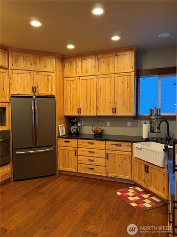 9660 Nahahum Canyon Road, Cashmere, WA 98815