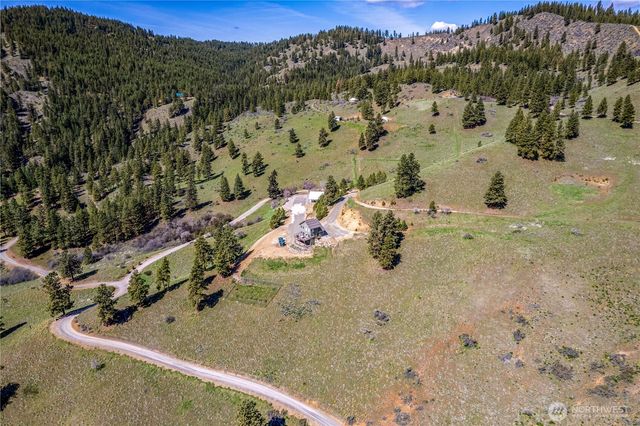 9660 Nahahum Canyon Road, Cashmere, WA 98815