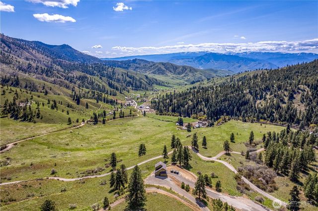 9660 Nahahum Canyon Road, Cashmere, WA 98815