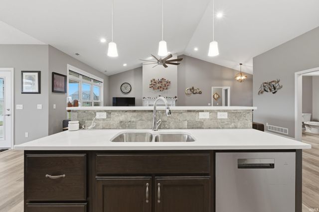 12340 Speranza Drive, Fort Wayne, IN 46818