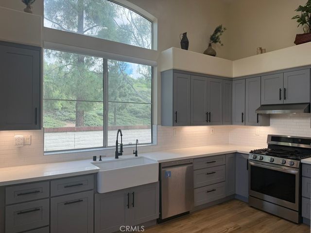 2737 Dietrich, Tustin, CA 92782