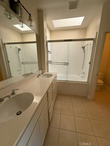 2737 Dietrich, Tustin, CA 92782