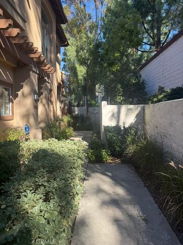 2737 Dietrich, Tustin, CA 92782