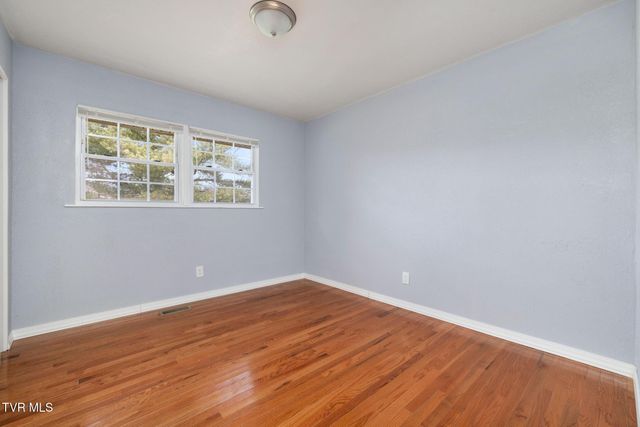 118 Hilbert Circle, Jonesborough, TN 37659