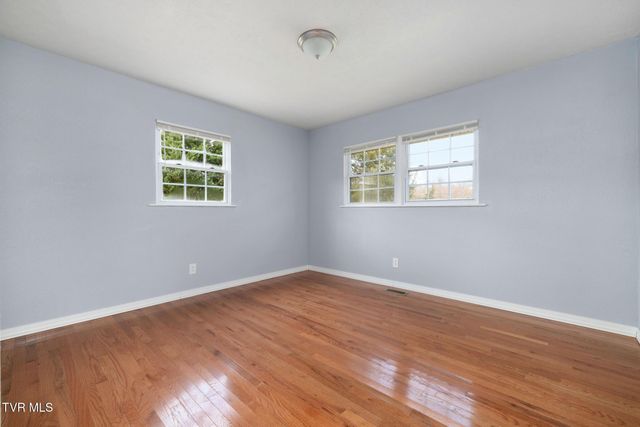 118 Hilbert Circle, Jonesborough, TN 37659