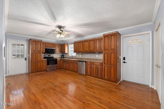 118 Hilbert Circle, Jonesborough, TN 37659