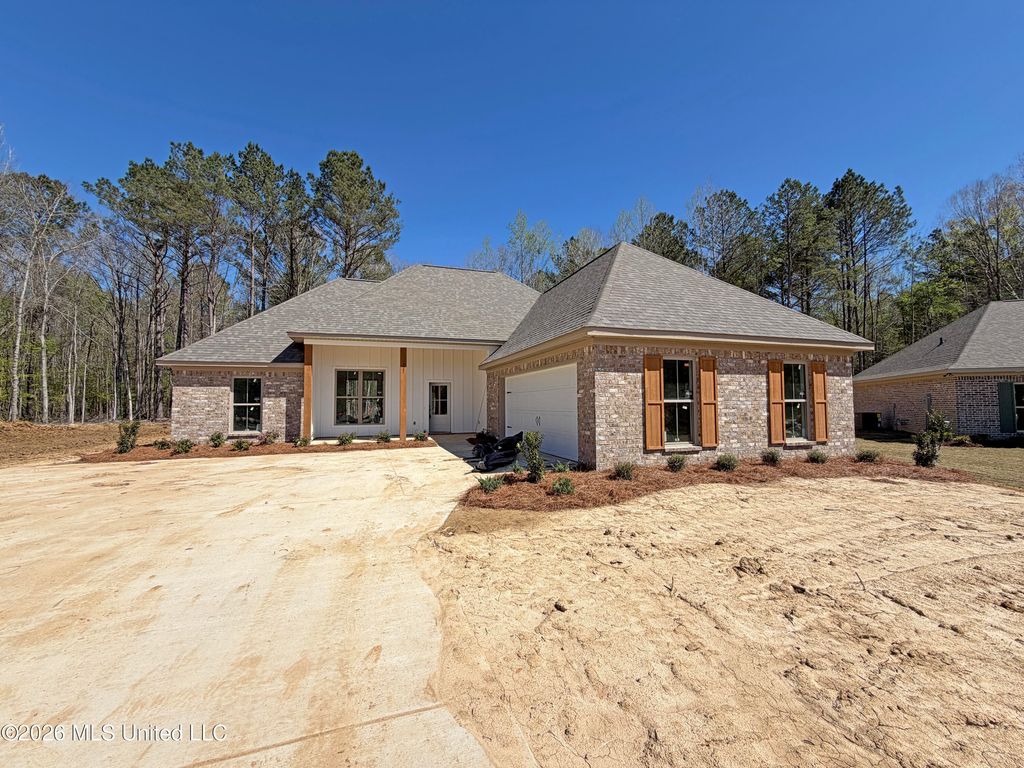325 Stronghold Drive, Brandon, MS 39042