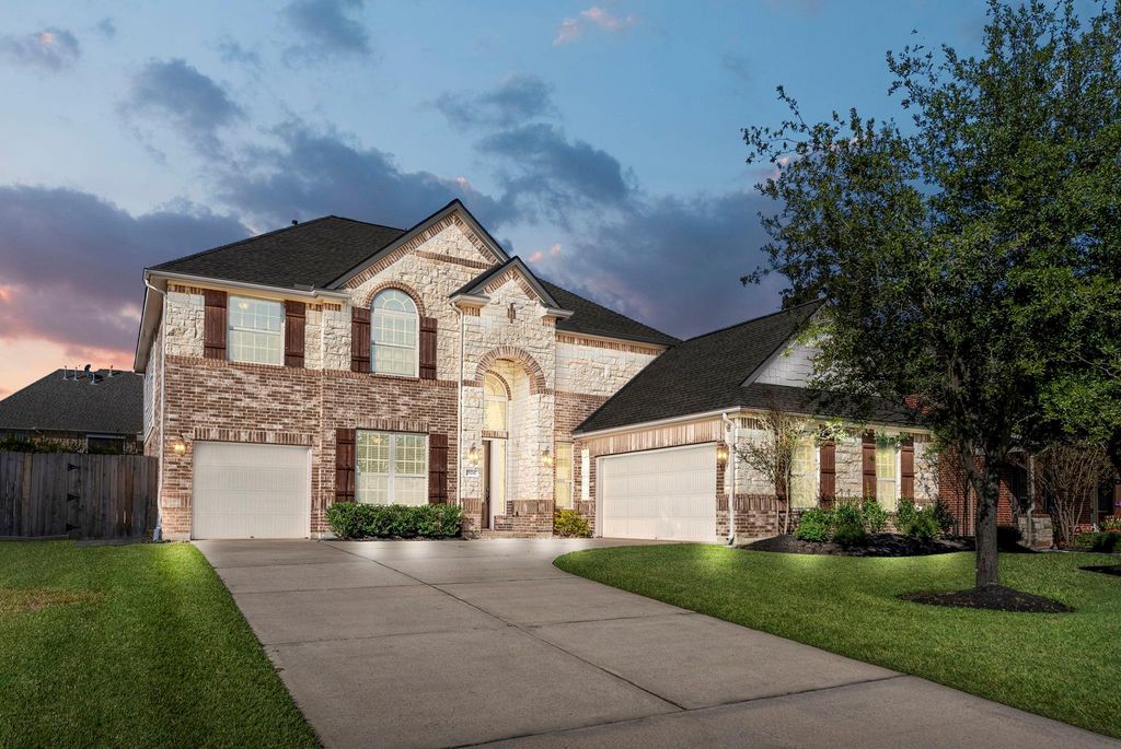 25247 Gaddis Oaks Drive, Spring, TX 77389