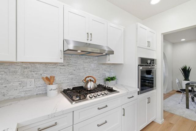 229 N Humboldt Street, San Mateo, CA 94401