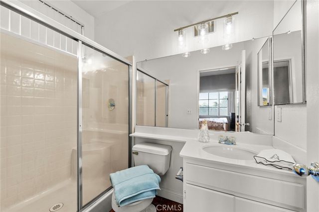 4060 N Flame Tree, Rialto, CA 92377