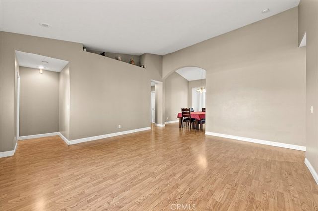 4060 N Flame Tree, Rialto, CA 92377