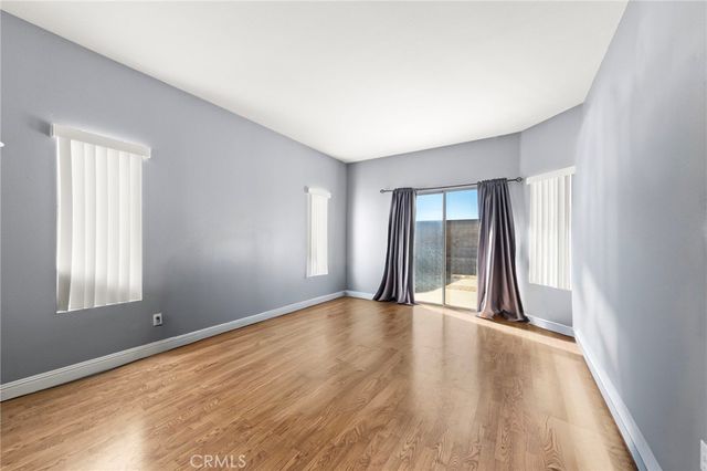 4060 N Flame Tree, Rialto, CA 92377